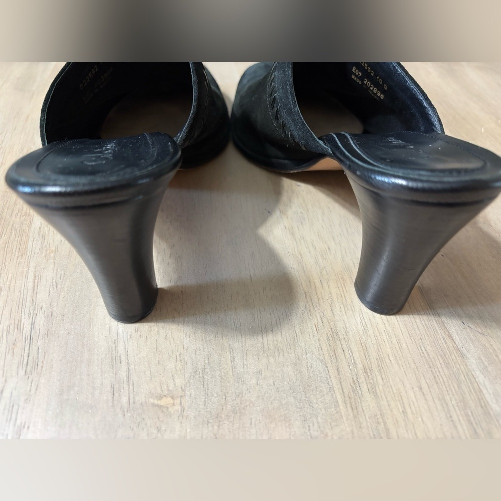 Cole Haan Women's Black Suede Mules size 10 B size 3.5” heal - Picture 4 of 7